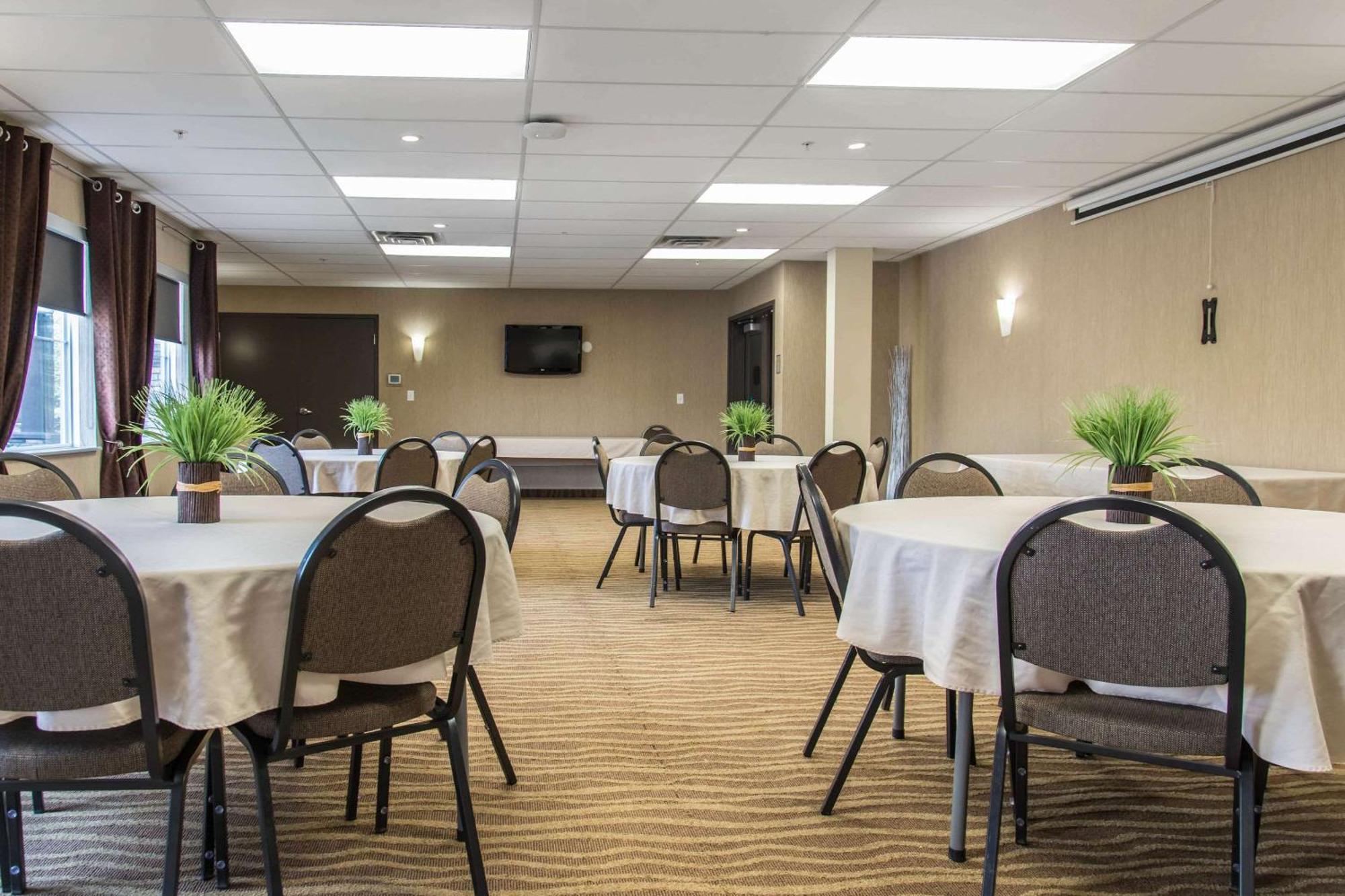 Mainstay Hotel